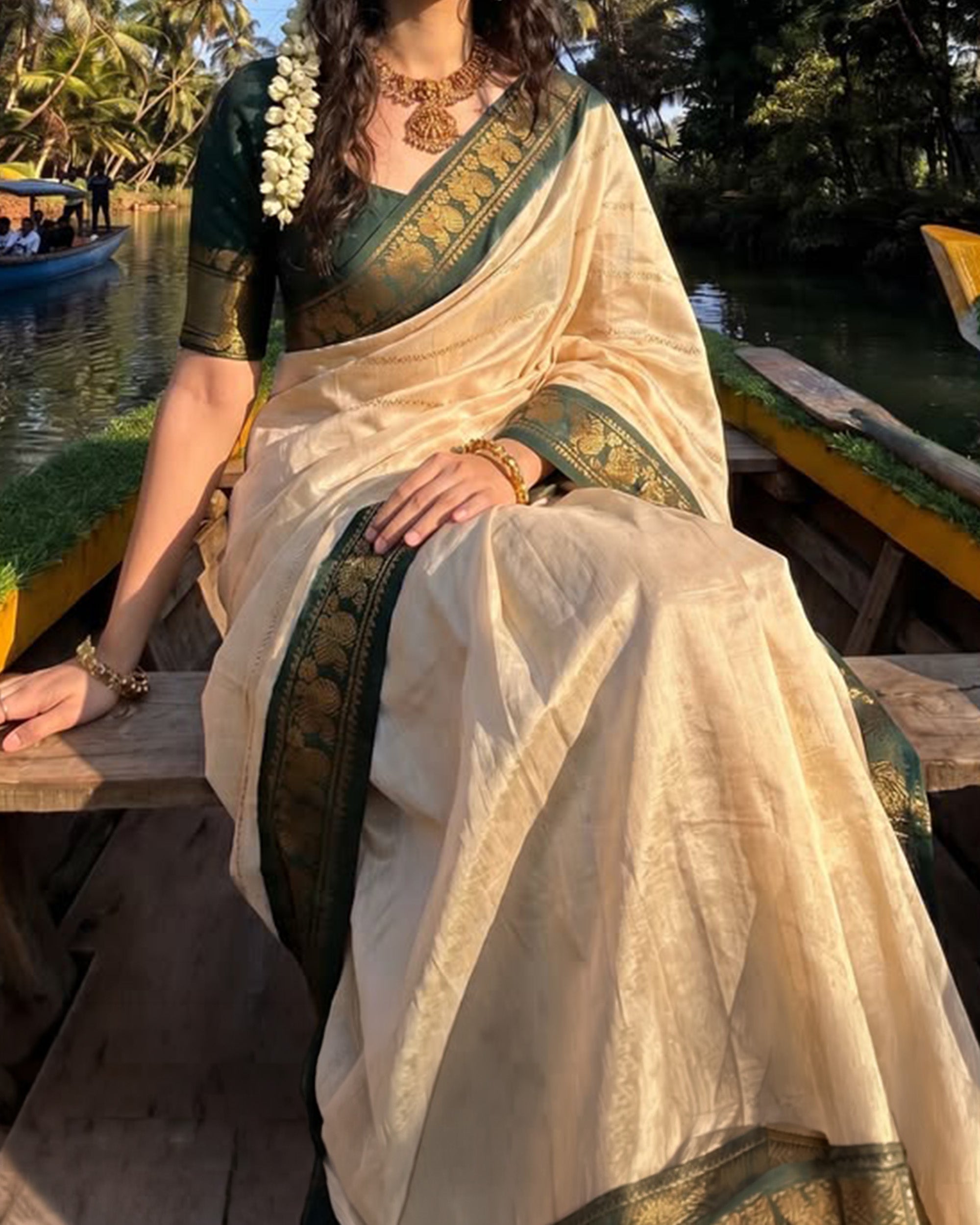 Saree's