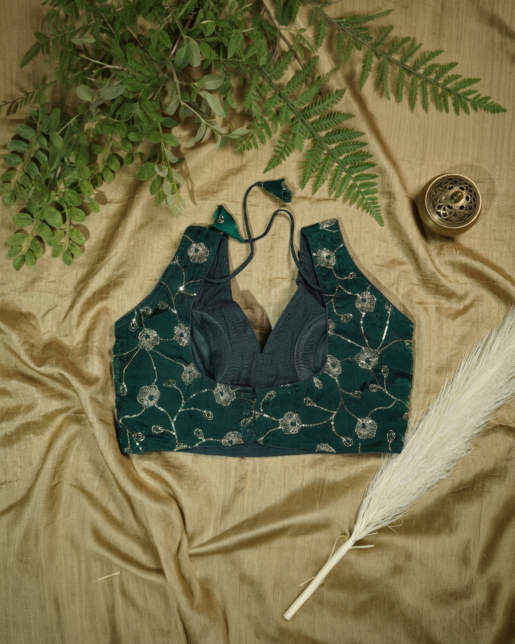 Neelambari Vanya Embroidered Blouse